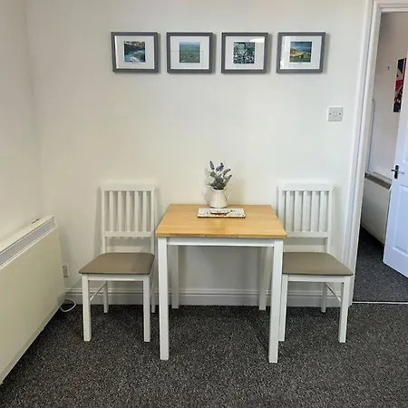 Mowbray Grange Apartment *